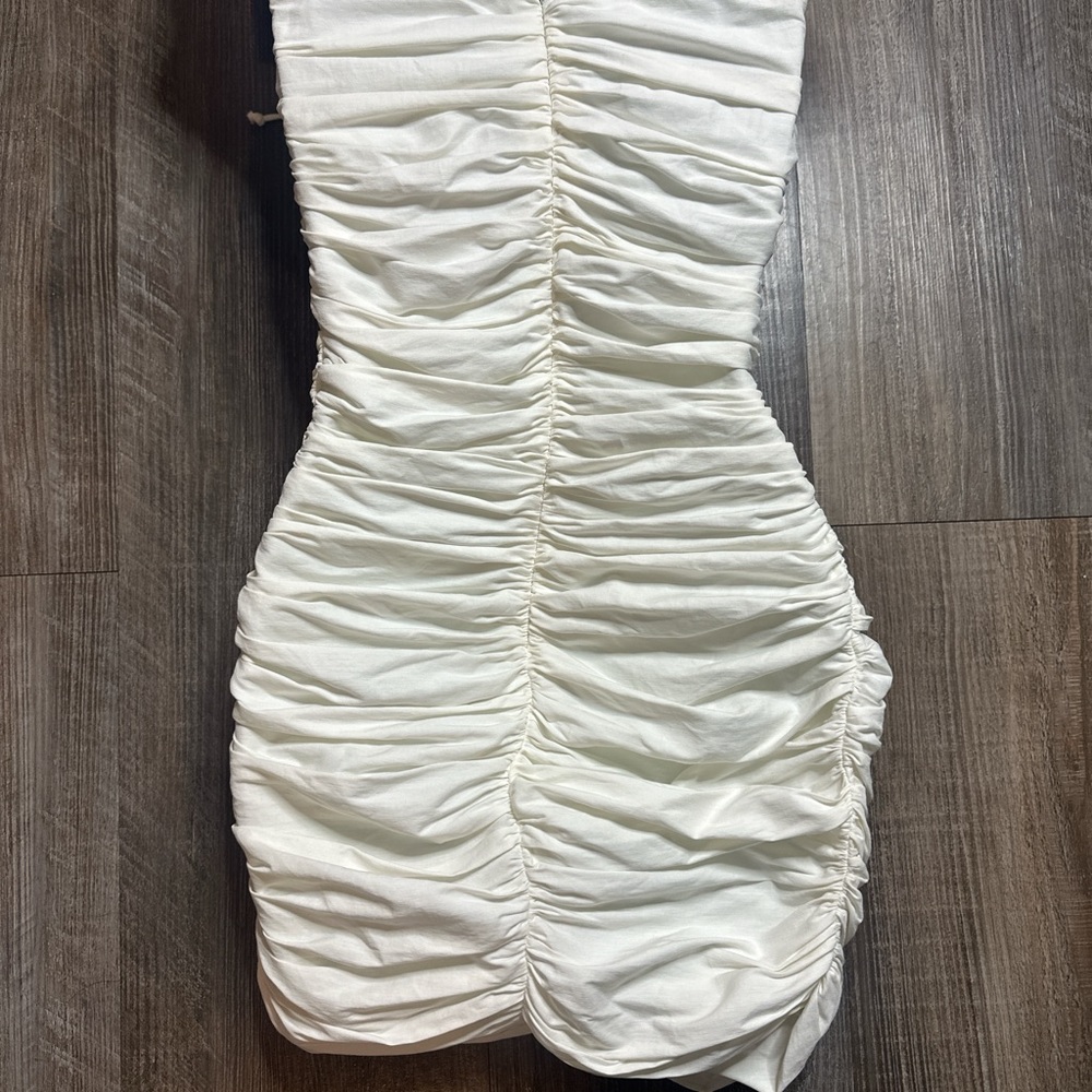 Zara Cream Ruched Mini Dress - Picture 5 of 6